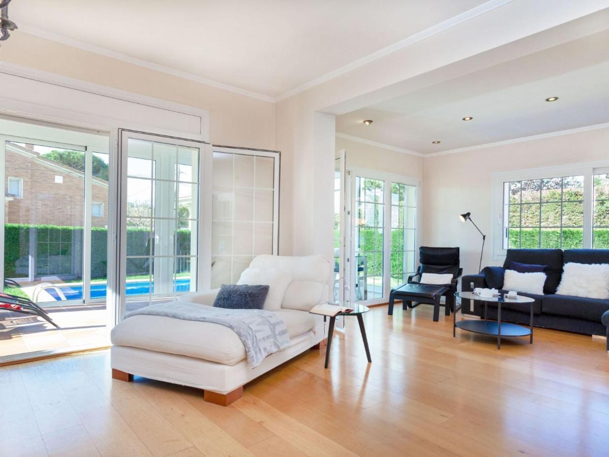 Holiday Home Amsterdam By Interhome Palamos Bagian luar foto